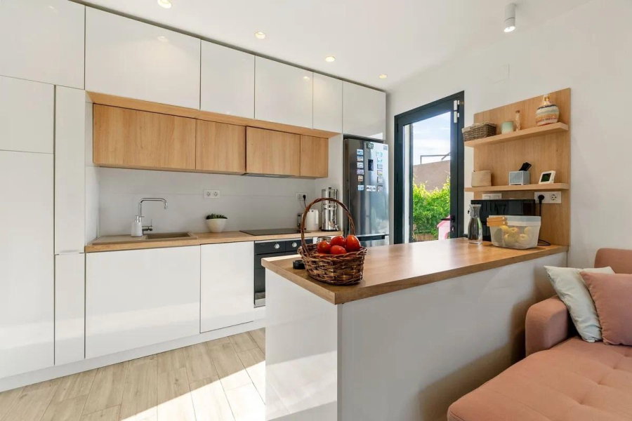 Resale - Villa / Semi detached - Orihuela Costa - La Zenia