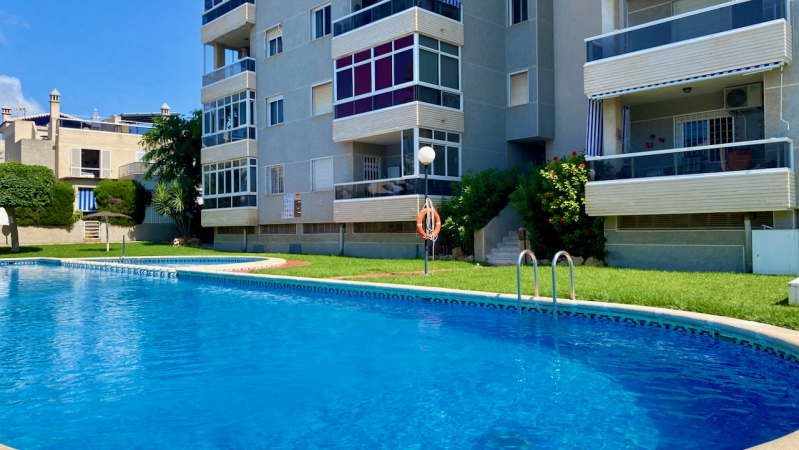 Apartment/Bungalow - Resale - Torrevieja  - Aguas Nuevas