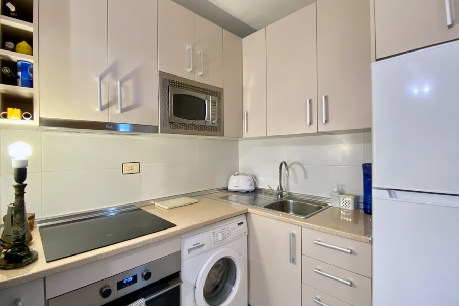 Resale - Apartment/Bungalow - Torrevieja  - La Mata