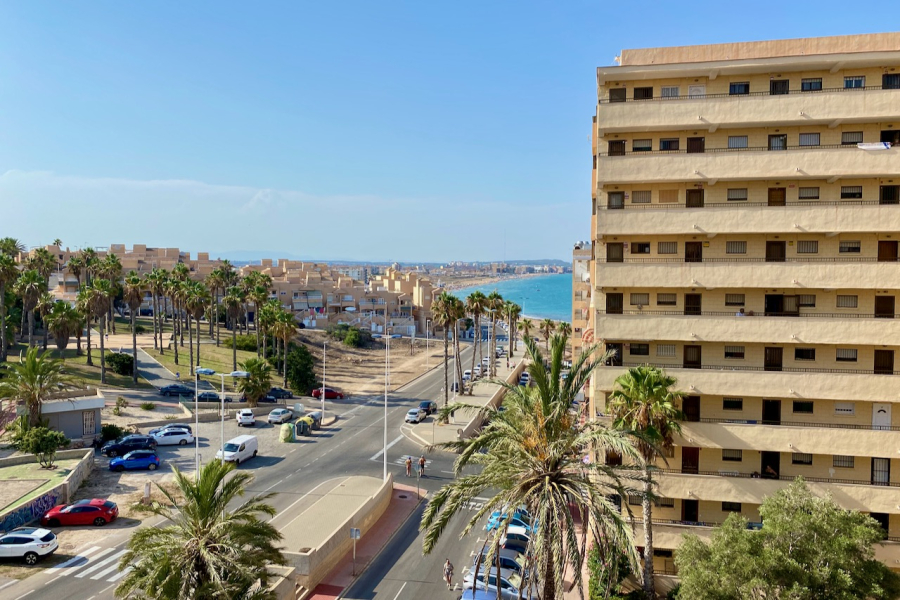 Resale - Apartamento/Bungalow - Torrevieja  - Cabo Cervera
