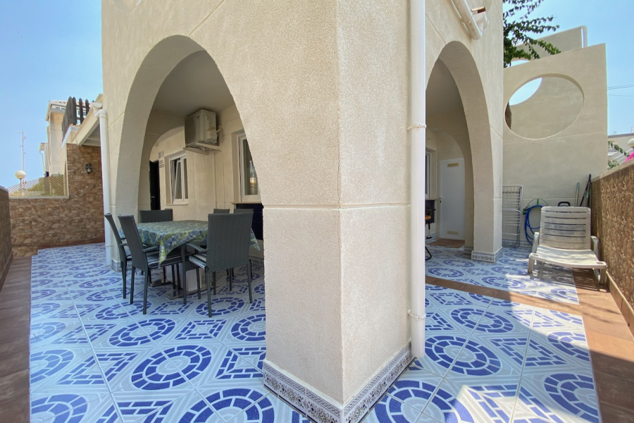 Resale - Apartment/Bungalow - Torrevieja  - La Mata