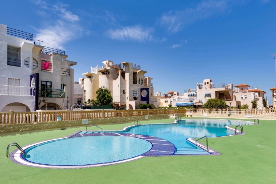 Resale - Apartment/Bungalow - Torrevieja  - La Mata