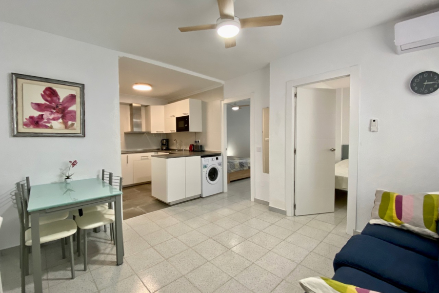 Resale - Apartment/Bungalow - Torrevieja  - La Mata