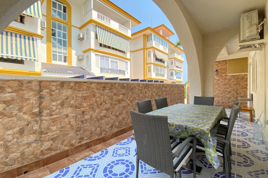 Resale - Apartment/Bungalow - Torrevieja  - La Mata