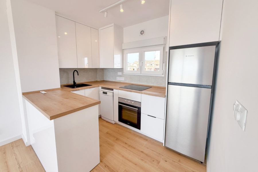 Resale - Apartamento/Bungalow - Torrevieja  - Torreblanca