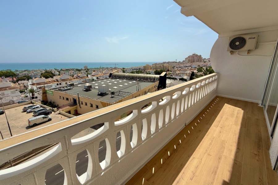 Resale - Apartamento/Bungalow - Torrevieja  - Torreblanca