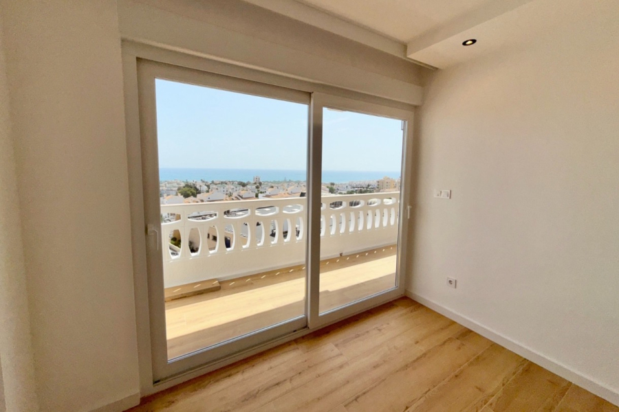 Resale - Apartamento/Bungalow - Torrevieja  - Torreblanca