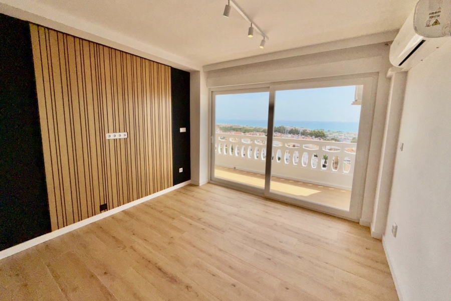 Resale - Apartamento/Bungalow - Torrevieja  - Torreblanca