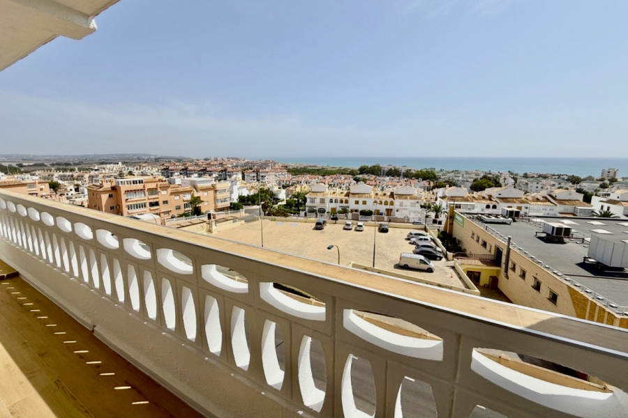 Resale - Apartamento/Bungalow - Torrevieja  - Torreblanca
