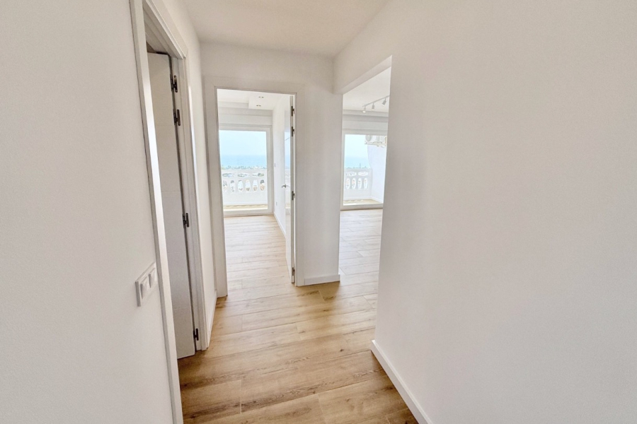 Resale - Apartamento/Bungalow - Torrevieja  - Torreblanca