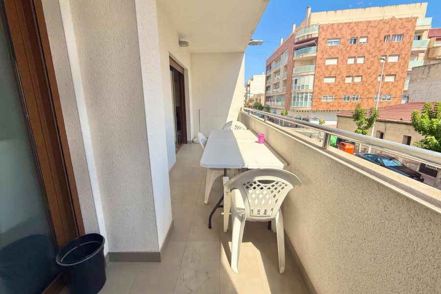 Resale - Apartamento/Bungalow - Torrevieja  - Centro