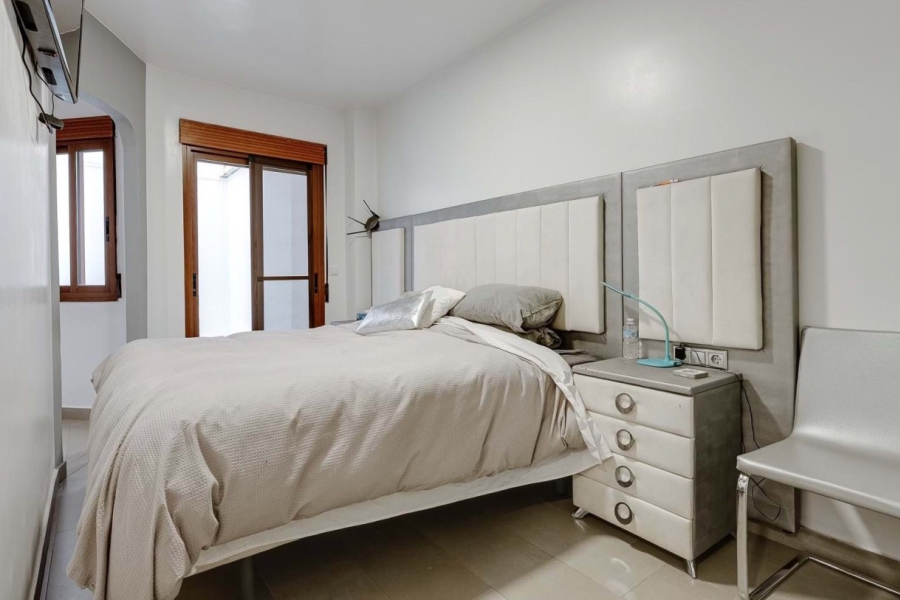 Resale - Apartamento/Bungalow - Torrevieja  - Centro