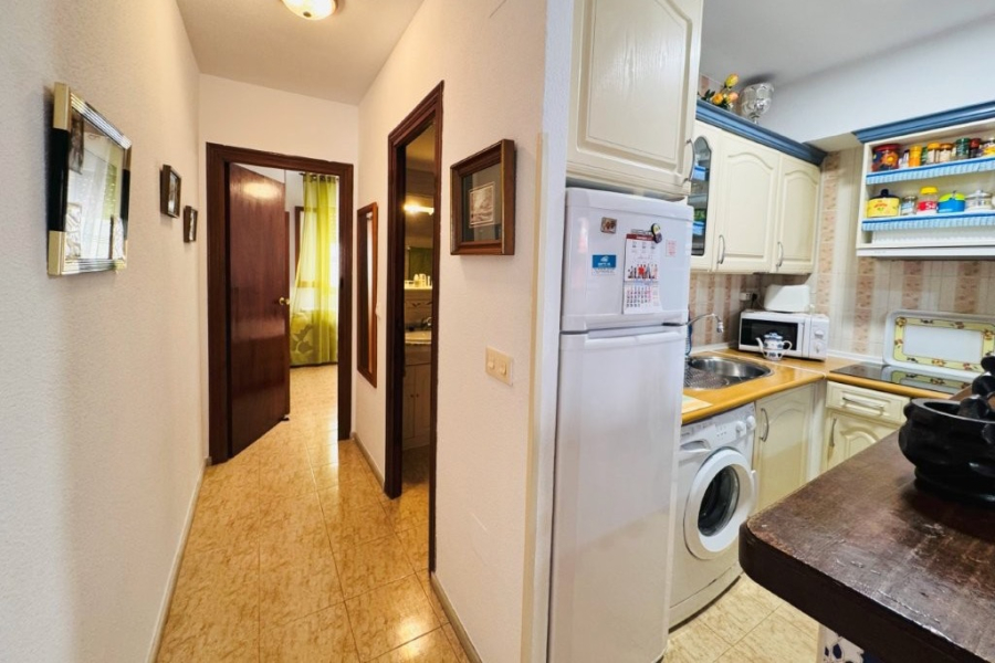 Resale - Lägenhet / Bungalow  - Torrevieja  - La Mata