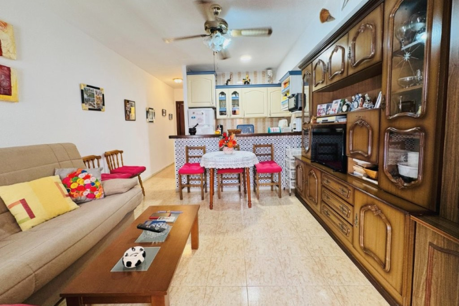 Resale - Lägenhet / Bungalow  - Torrevieja  - La Mata