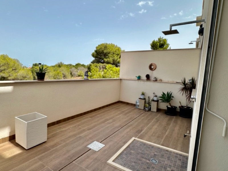 Resale - Lägenhet / Bungalow  - Torrevieja  - Los Balcones