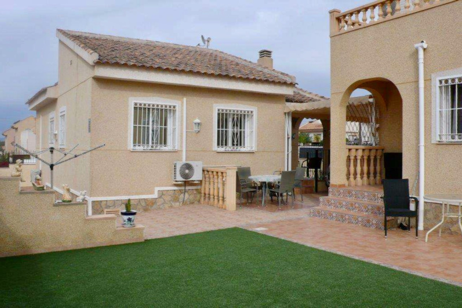 Resale - Villa - Ciudad Quesada