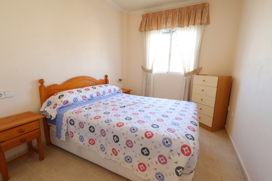 Resale - Apartamento/Bungalow - Torrevieja  - Aguas Nuevas