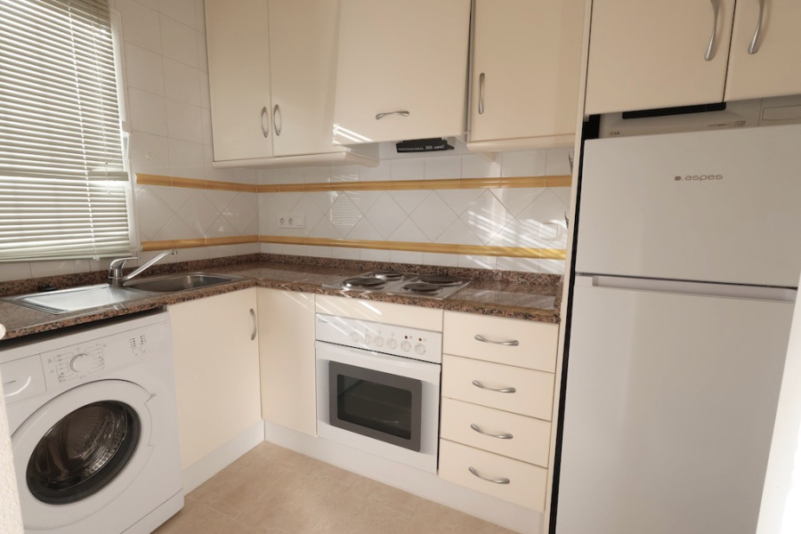 Resale - Apartamento/Bungalow - Torrevieja  - Aguas Nuevas