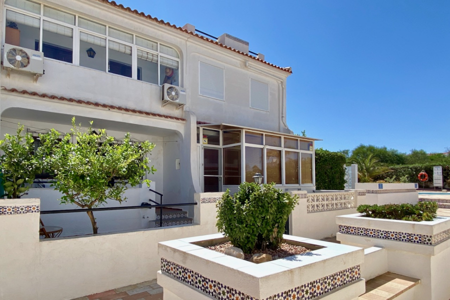 Resale - Townhouse / Duplex - Torrevieja  - La Mata