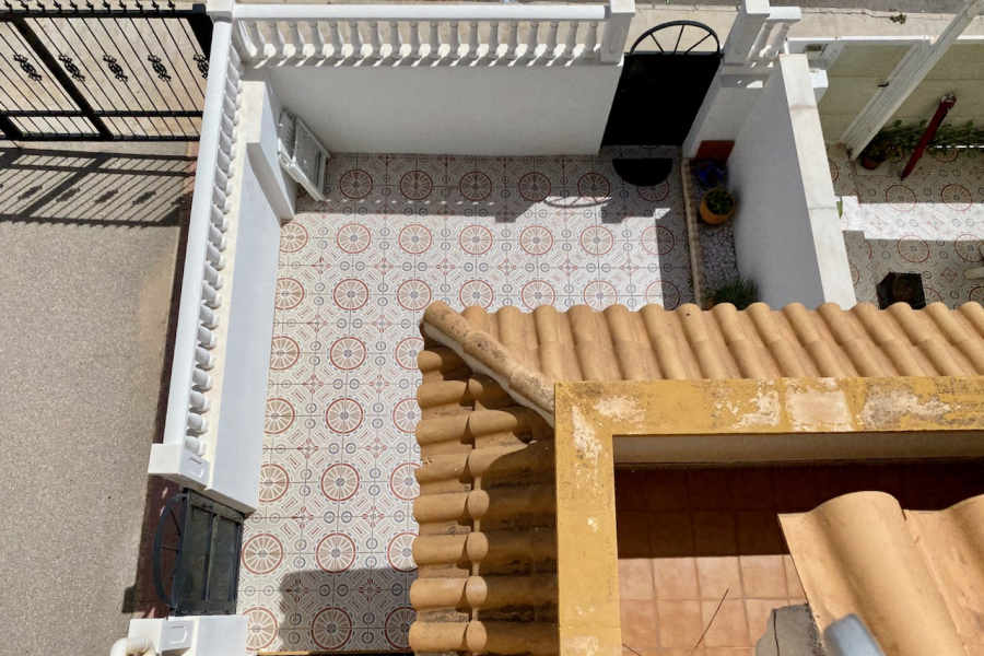 Resale - Duplex / Adosado - Torrevieja  - Aguas Nuevas