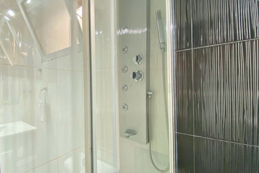 Resale - Apartamento/Bungalow - Torrevieja  - El Acequión