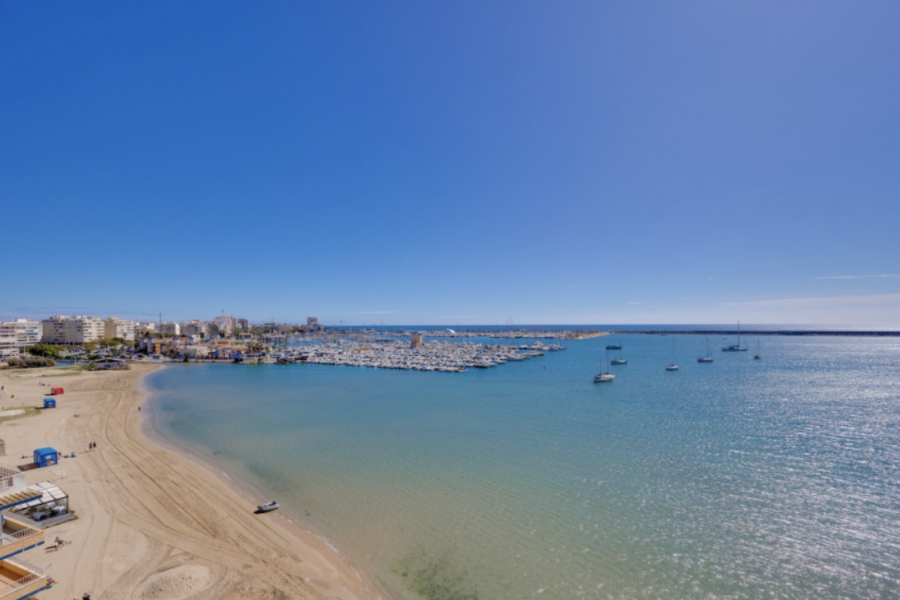 Resale - Apartamento/Bungalow - Torrevieja  - El Acequión