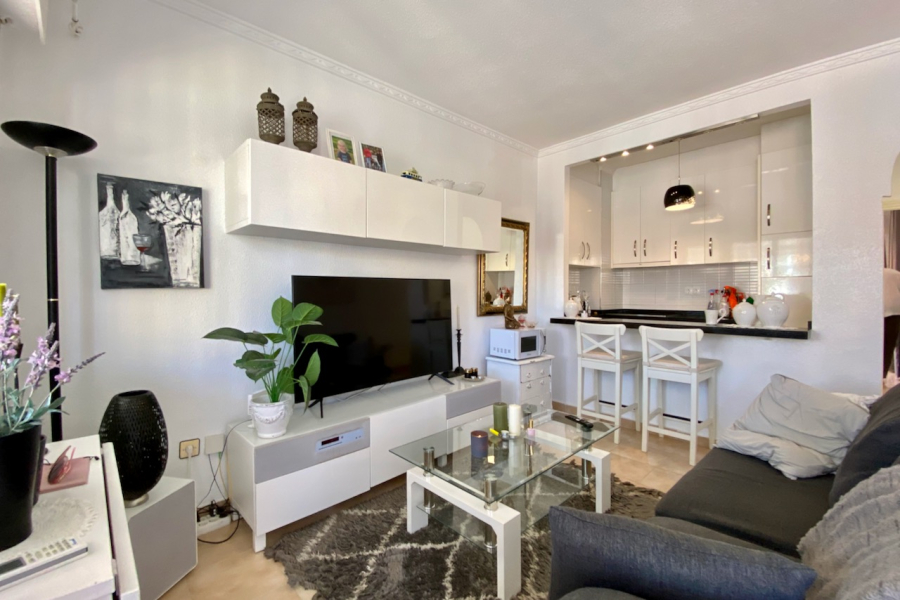 Resale - Apartamento/Bungalow - Torrevieja  - La Rosaleda - Los Frutales