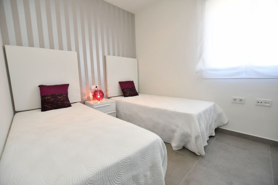 Jaunbūve - Dzīvoklis/Bungalo - San Miguel de Salinas