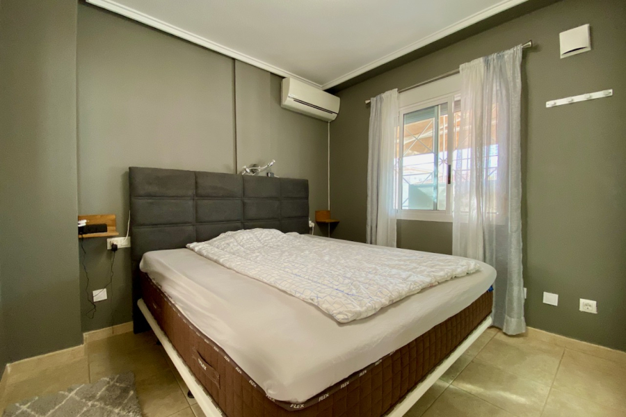 Resale - Duplex / Adosado - Torrevieja  - Aguas Nuevas