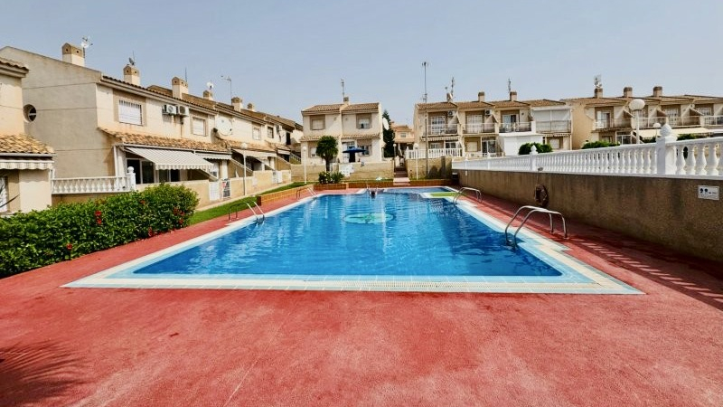 Duplex / Adosado - Resale - Torrevieja  - Aguas Nuevas