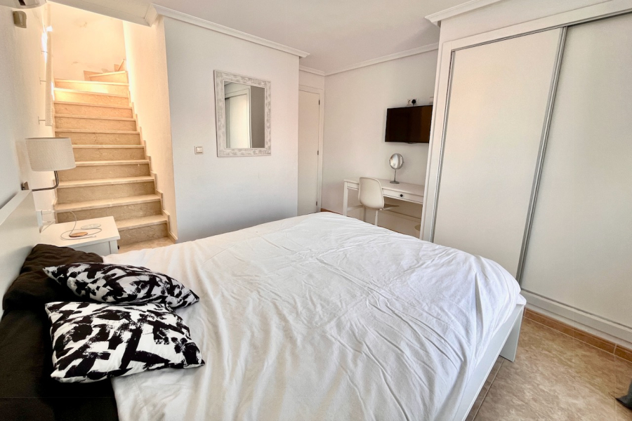 Resale - Townhouse / Duplex - Torrevieja  - La Mata