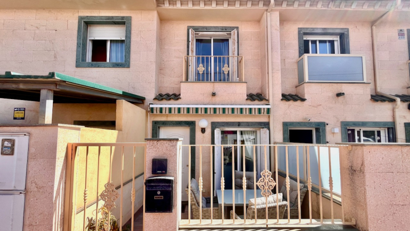 Townhouse / Duplex - Resale - Torrevieja  - La Mata
