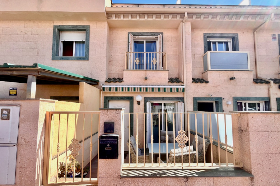 Resale - Townhouse / Duplex - Torrevieja  - La Mata