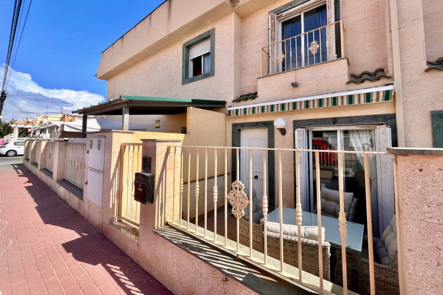 Resale - Townhouse / Duplex - Torrevieja  - La Mata