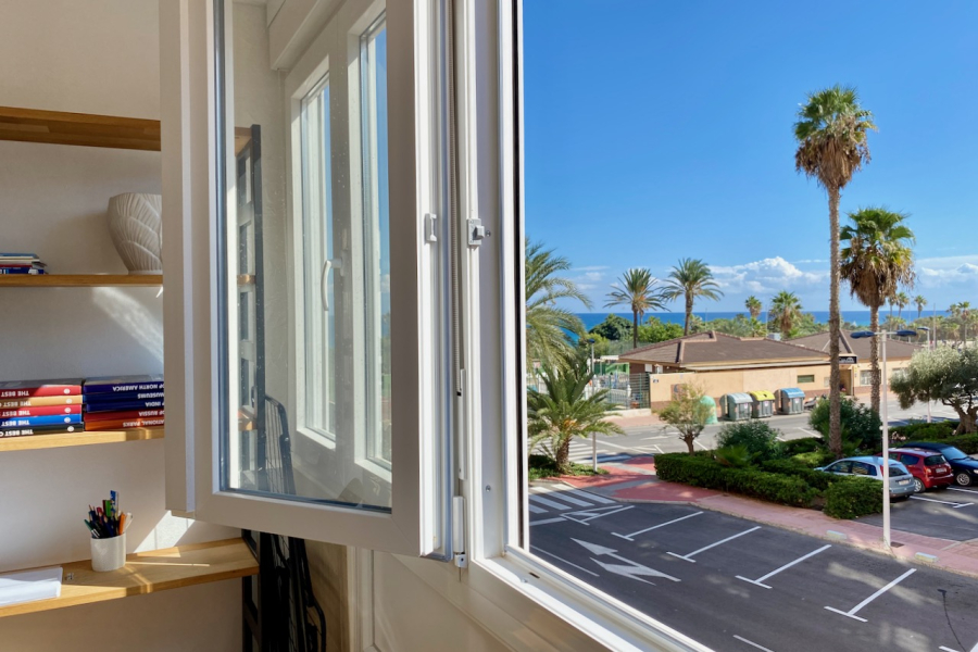 Resale - Apartamento/Bungalow - Torrevieja  - La Mata