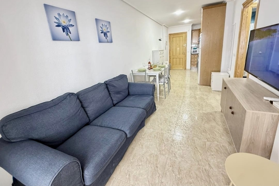 Resale - Apartamento/Bungalow - Torrevieja  - La Mata