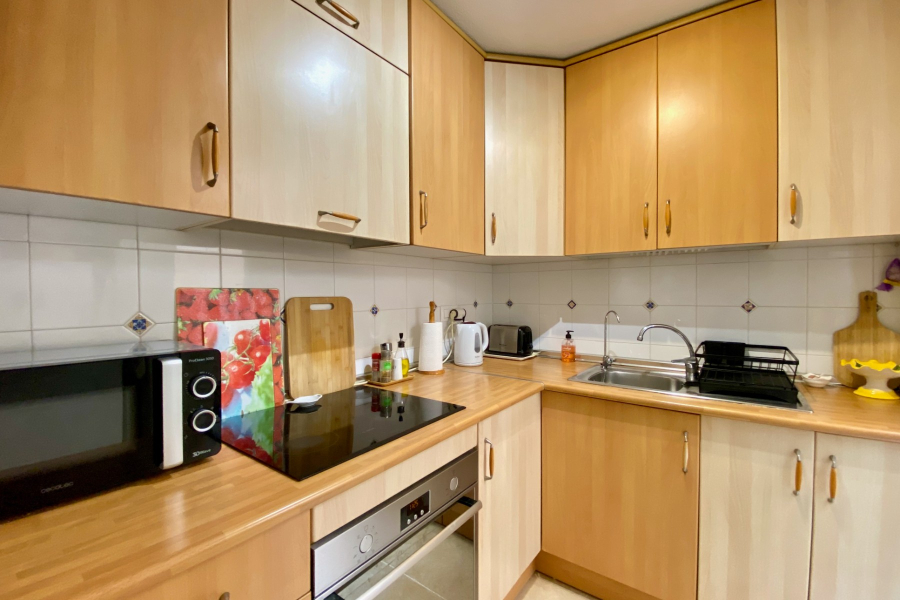 Resale - Duplex / Adosado - Torrevieja  - Aguas Nuevas