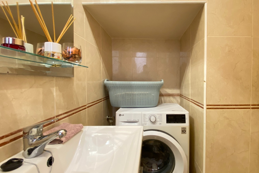 Resale - Duplex / Adosado - Torrevieja  - Aguas Nuevas