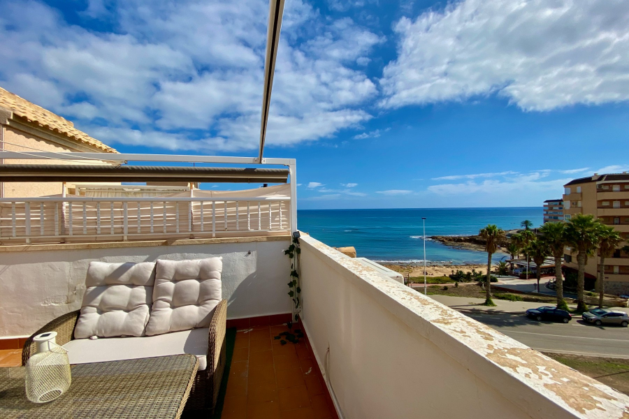 Resale - Duplex / Adosado - Torrevieja  - La Mata