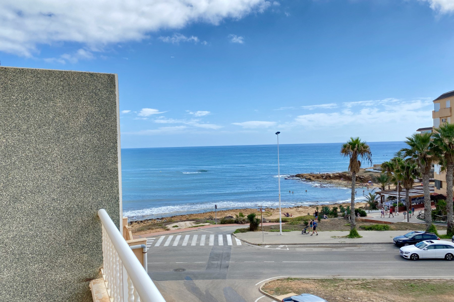 Resale - Duplex / Adosado - Torrevieja  - La Mata