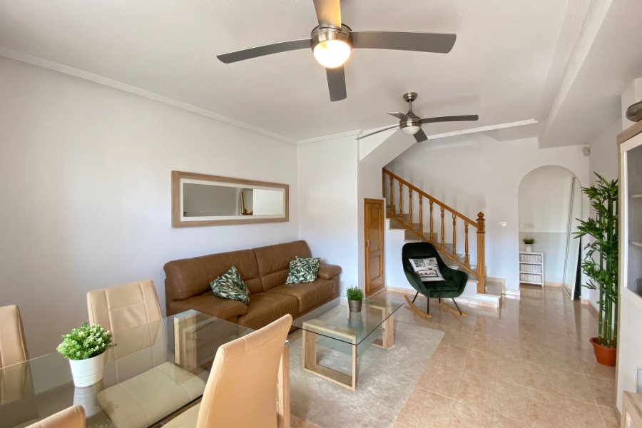 Resale - Duplex / Adosado - Torrevieja  - La Mata