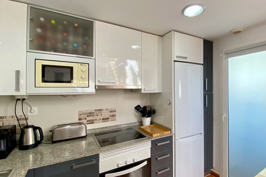 Resale - Apartamento/Bungalow - Torrevieja  - Azul Beach