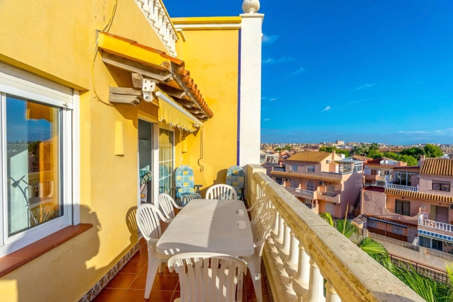 Resale - Apartamento/Bungalow - Torrevieja  - La Rosaleda - Los Frutales