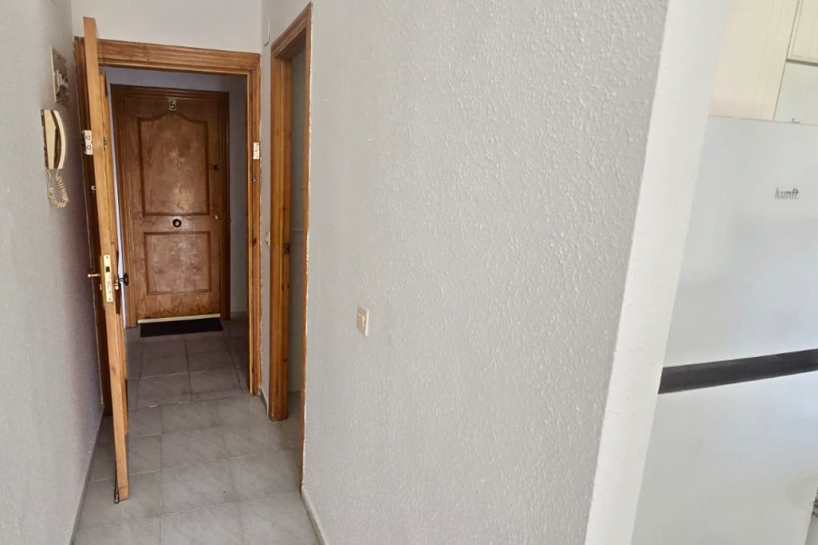 Resale - Apartamento/Bungalow - Torrevieja  - La Mata