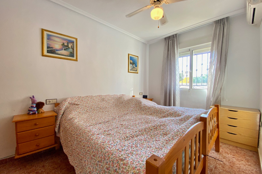 Resale - Apartamento/Bungalow - Los Montesinos - La Herrada