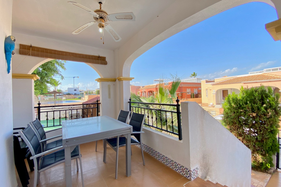 Resale - Apartamento/Bungalow - Los Montesinos - La Herrada