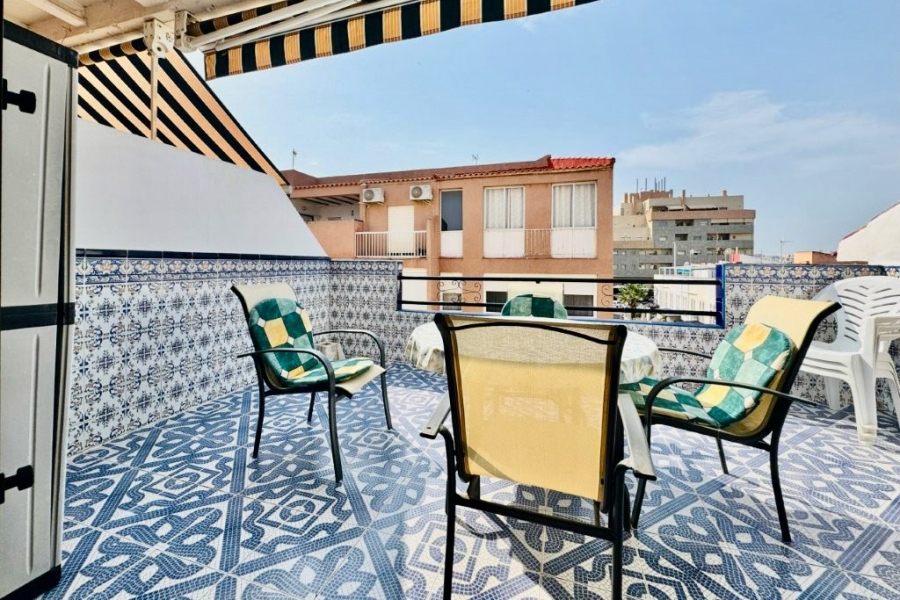 Resale - Apartamento/Bungalow - Torrevieja  - La Mata