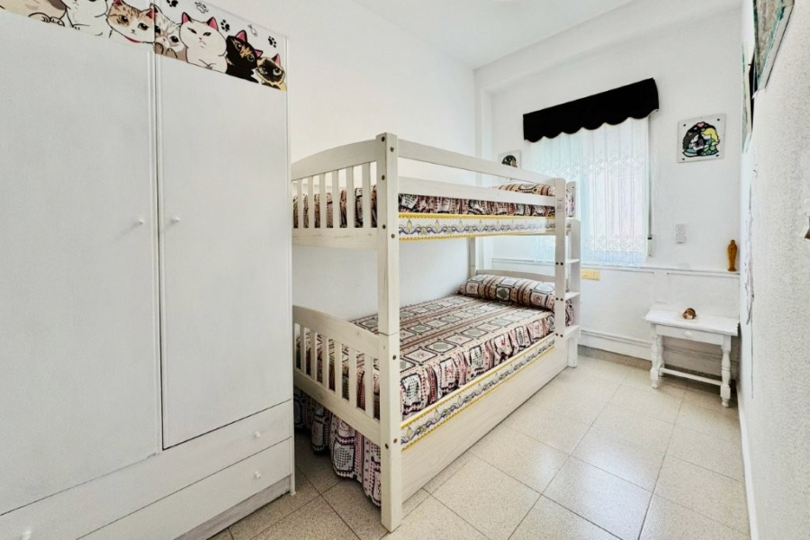 Resale - Apartamento/Bungalow - Torrevieja  - La Mata