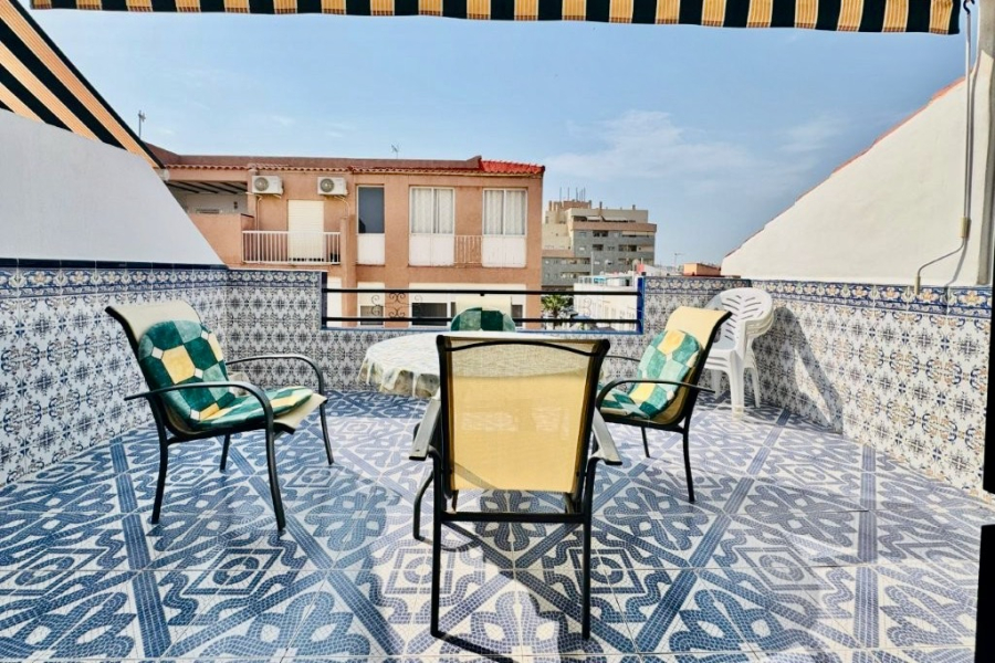 Resale - Apartamento/Bungalow - Torrevieja  - La Mata