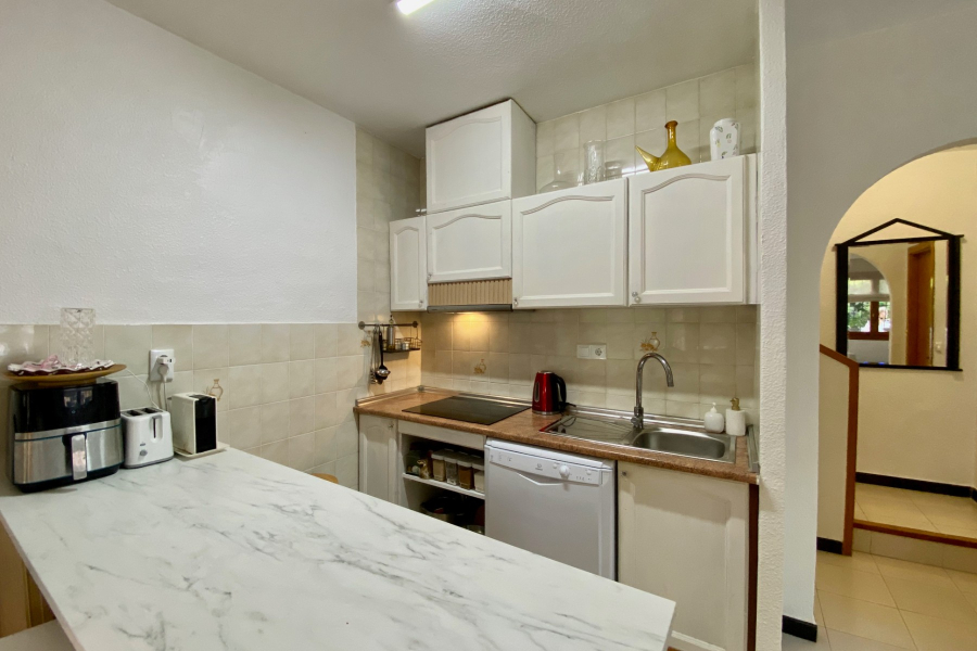 Resale - Duplex / Adosado - Torrevieja  - Torreblanca